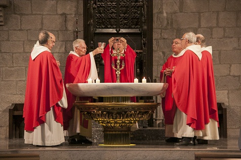 Celebración de la fiesta de la exaltación de la Santa Cruz en la Catedral de Girona