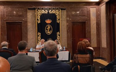 Asistencia a la presentación de un libro en la Comandancia Naval de Barcelona